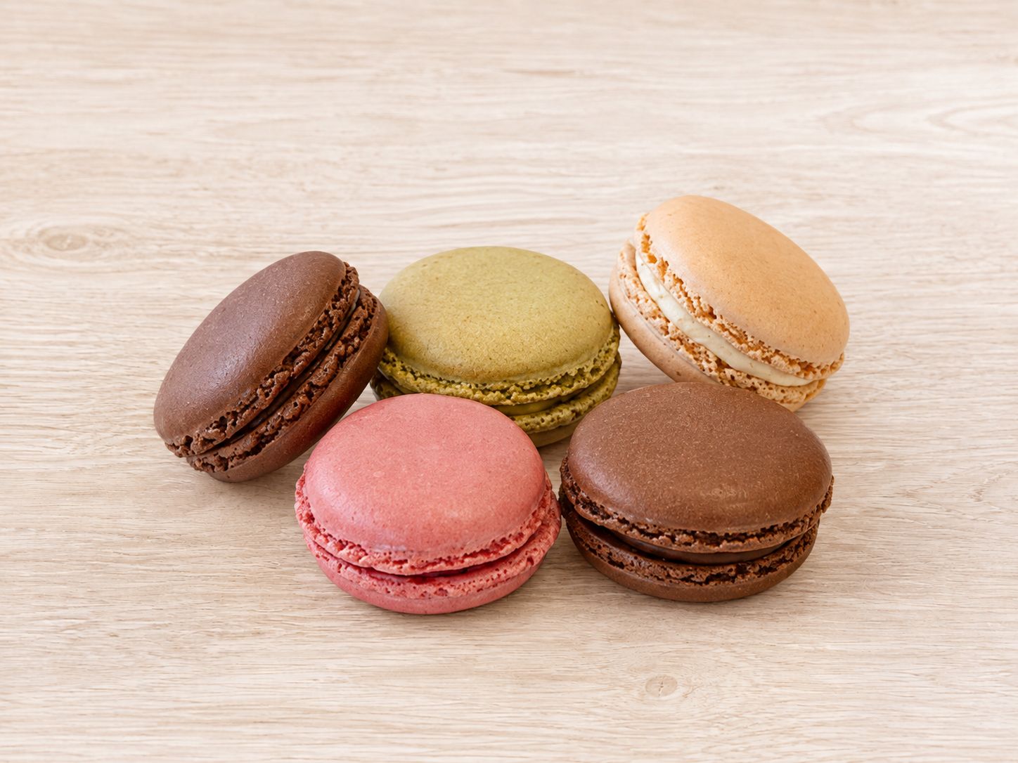 WhatsApp Image 2026-09-06 at 15.21.21 (3) Macarons bakje van 12 stuks - Afbeelding 1